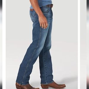 Wrangler Retro Slim Straight Jean Size 34 x 34 - Stretchy